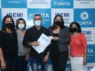 Foto 1 de 3 - Colação de Grau Licenciatura Educação Física