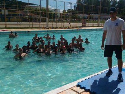Foto 1 de 2 - CURSO DE EXTENSÃO EM HIDROGINÁSTICA