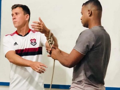 Foto 3 de 4 - Palestra sobre a técnica do Rapel