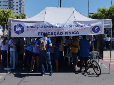 Foto 3 de 5 - Funita na rua - Setembro amarelo