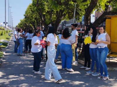 Foto 4 de 5 - Funita na rua - Setembro amarelo