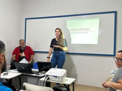 Foto 3 de 4 - Formação Pibidianos semana acadêmica 2023
