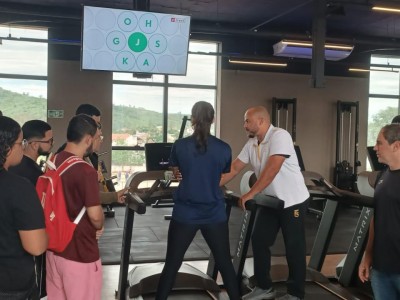 Foto 14 de 19 - Aula de Musculação II do Professor Rude tem visita técnica na academia Smart Fitt