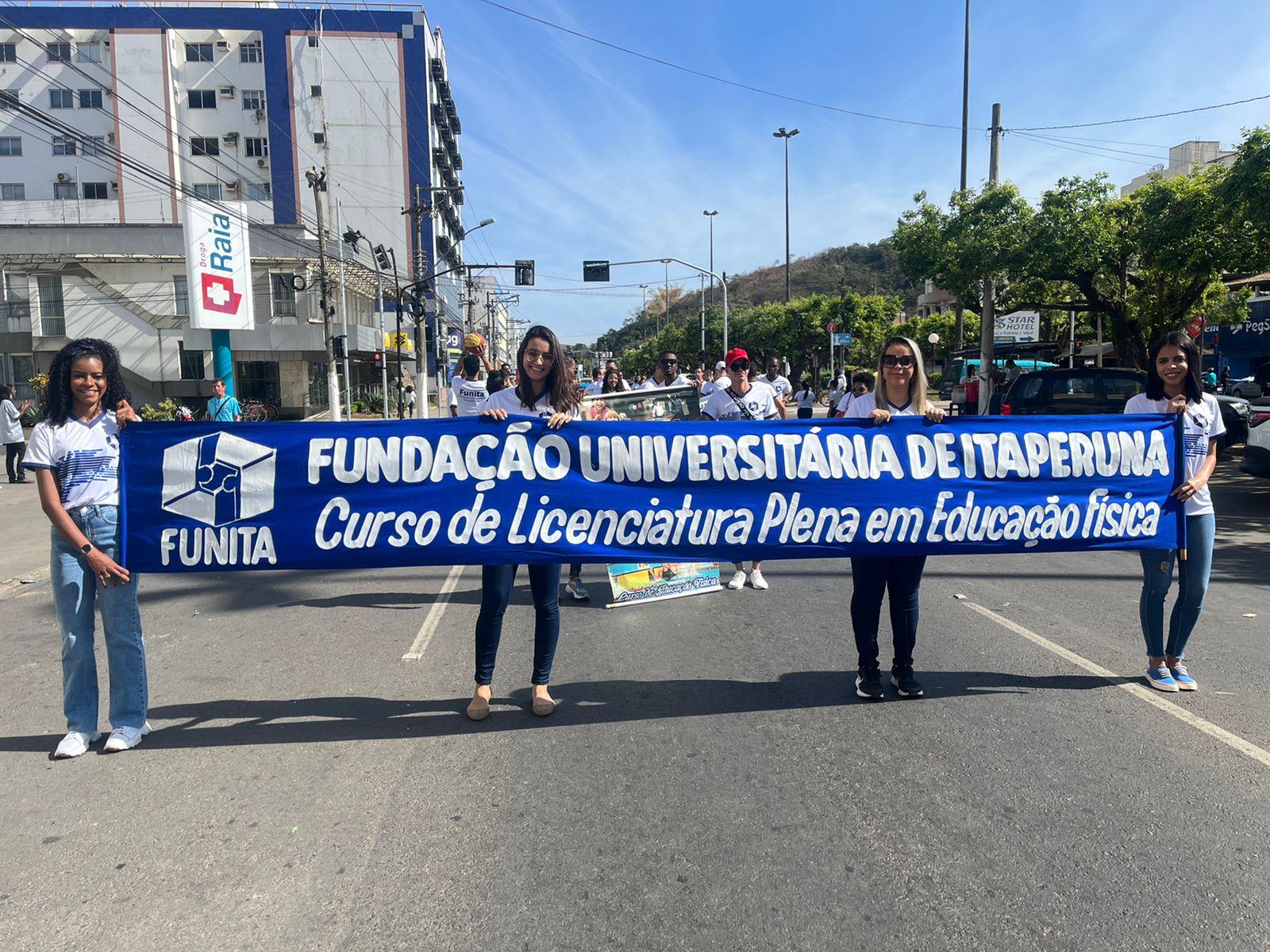FUNITA participa do desfile de bicentenário da Independência do Brasil.
